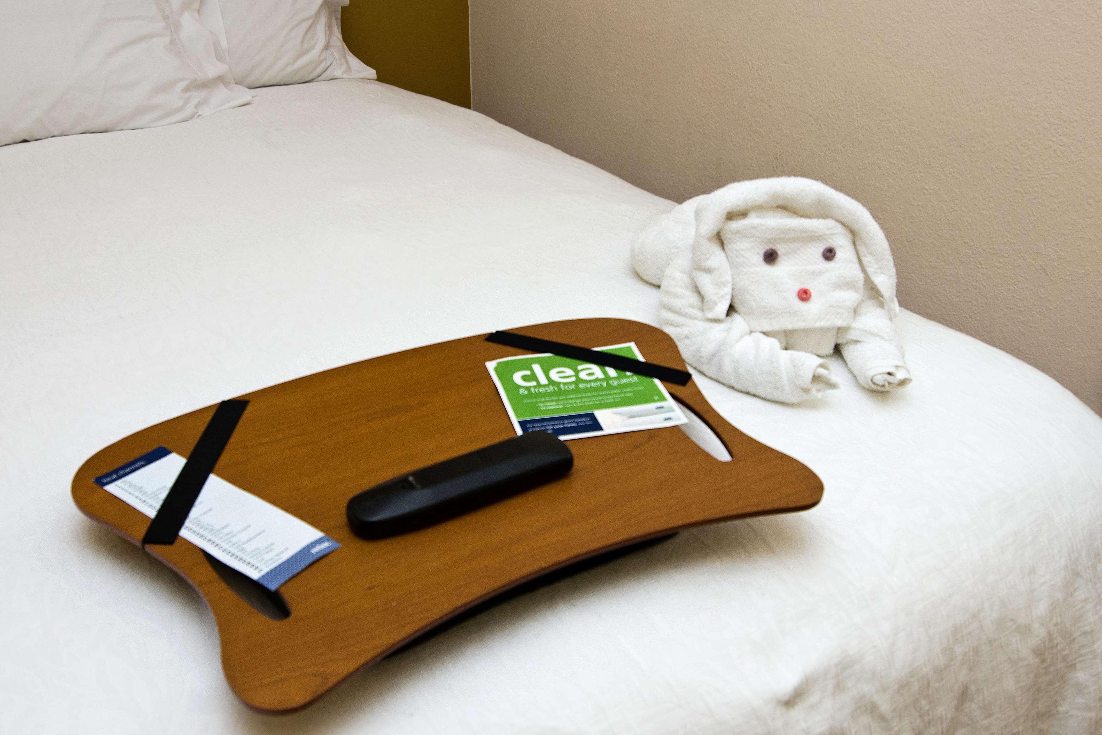 Hampton Inn & Suites Orlando International Drive North Camera foto