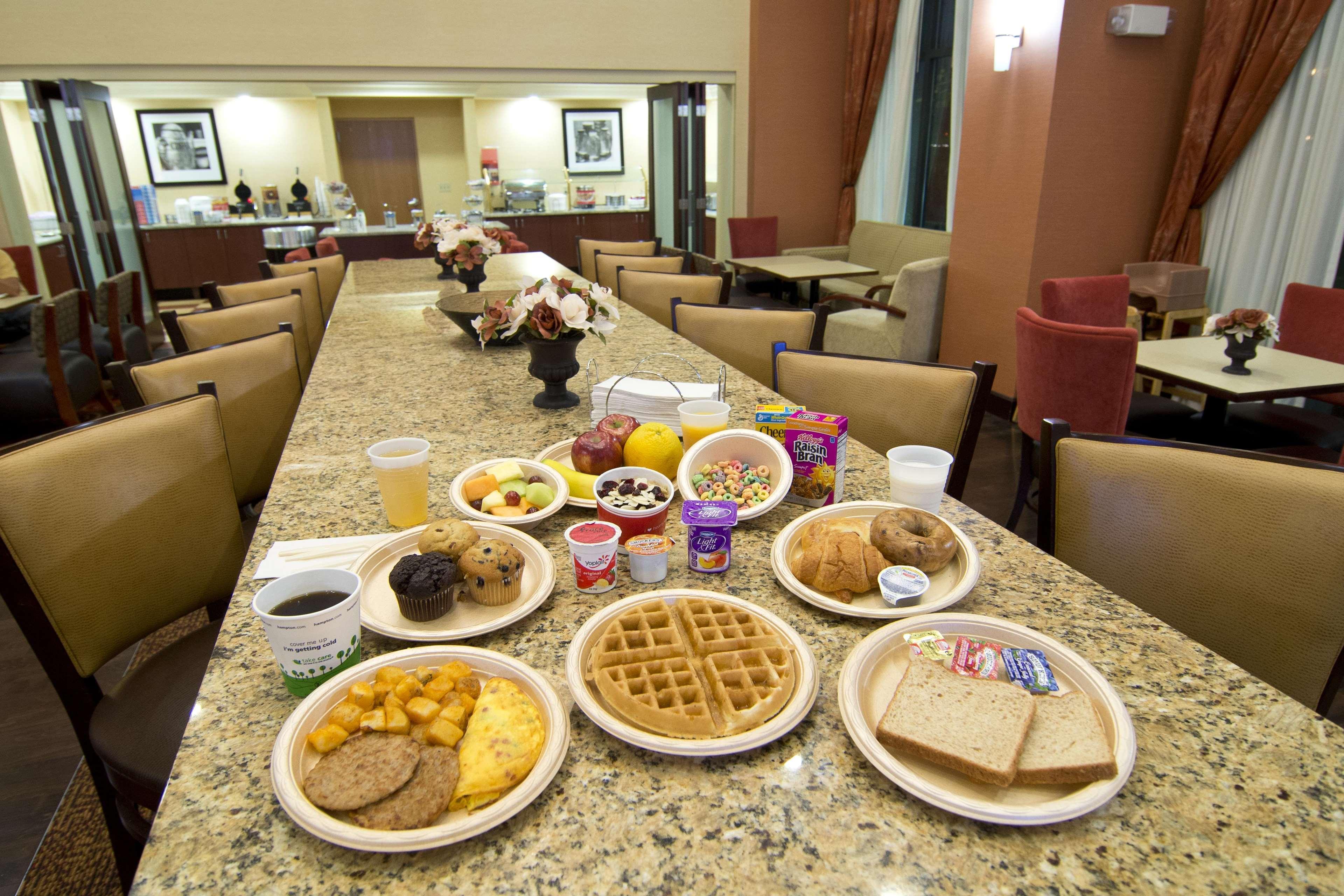 Hampton Inn & Suites Orlando International Drive North Esterno foto