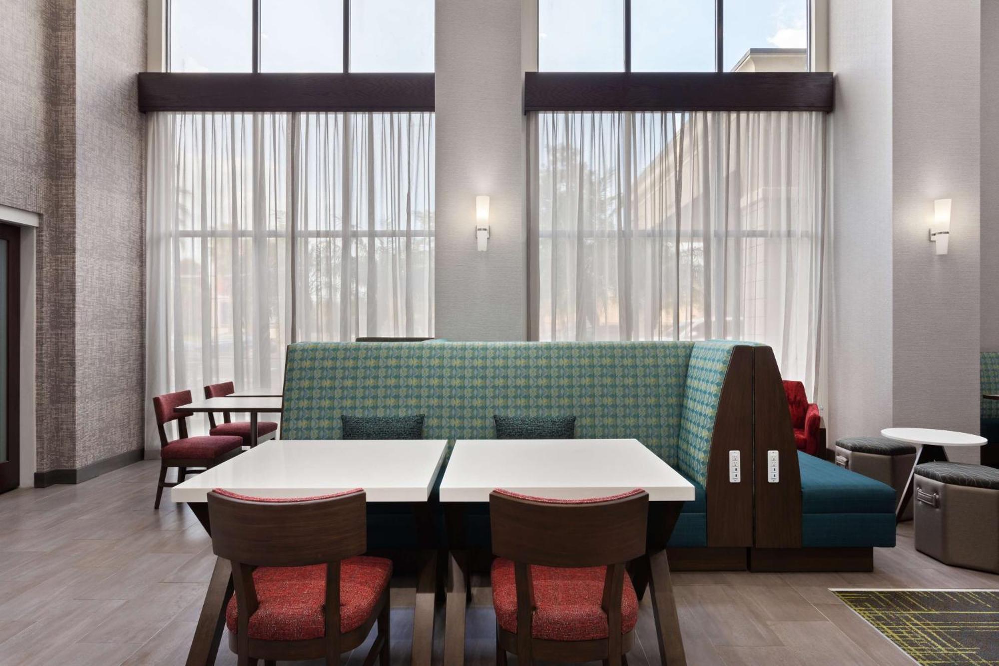 Hampton Inn & Suites Orlando International Drive North Esterno foto